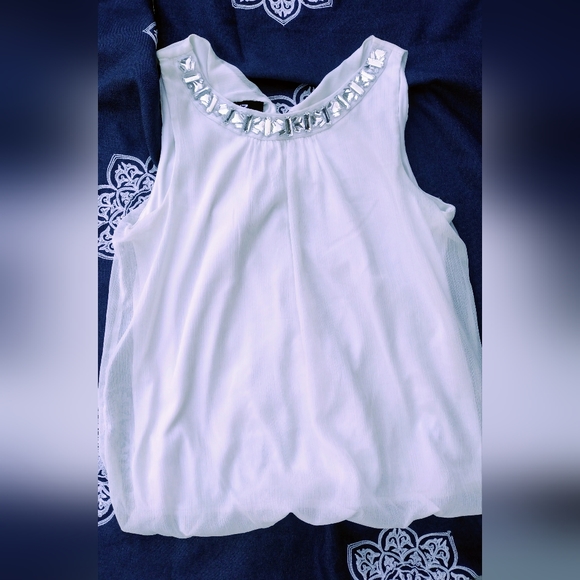 IZ Byer Blouse - Picture 4 of 5